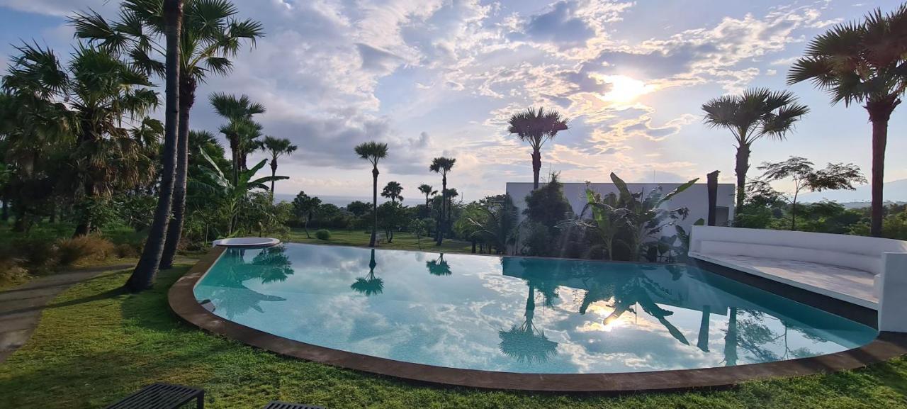 Palm Springs Bali Dive Resort Tulamben Extérieur photo