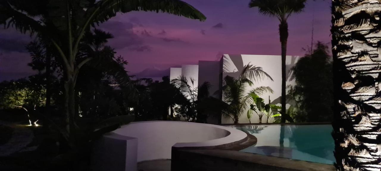Palm Springs Bali Dive Resort Tulamben Extérieur photo